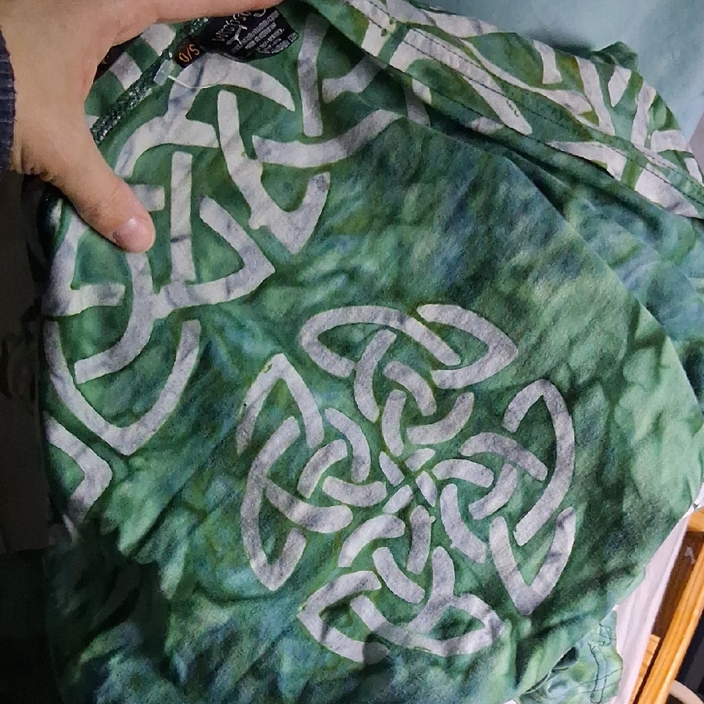 Green Celtic Knot Baby Carriwe